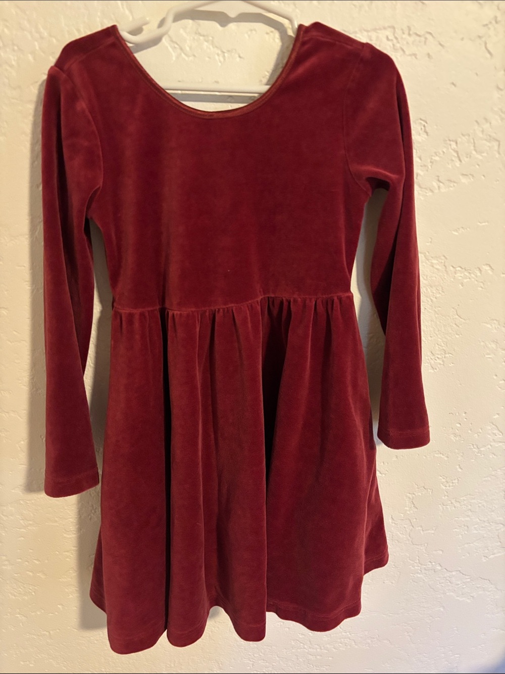 Hanna Andersson Velour Dress (Size 5)